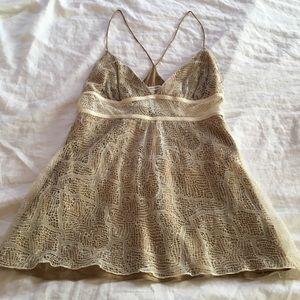 Diane von Furtstenberg lace women’s top with spaghetti straps size 4